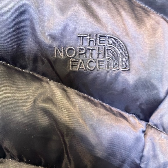 The North Face Down Purple Puffer Vest - Picture 3 of 7